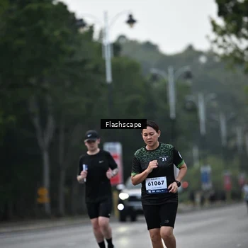 Runner Photo 8365479