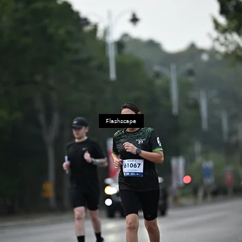 Runner Photo 8365501