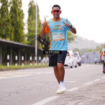 Runner Photo 8365514
