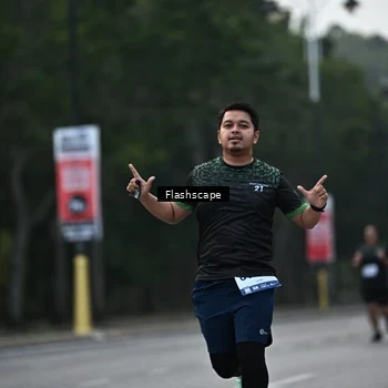 Runner Photo 8365528