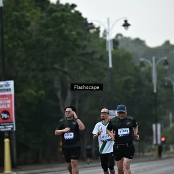 Runner Photo 8365546