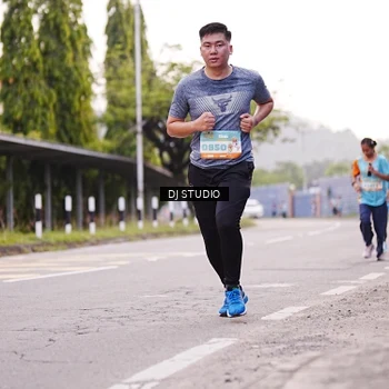 Runner Photo 8365547