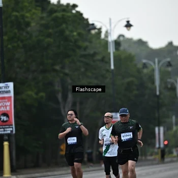 Runner Photo 8365557