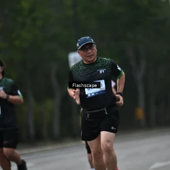 Runner Photo 8365567