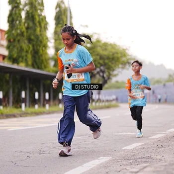 Runner Photo 8365574