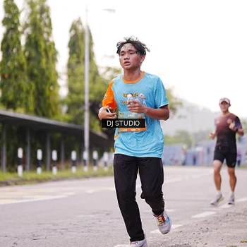 Runner Photo 8365596