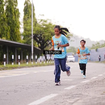 Runner Photo 8365599
