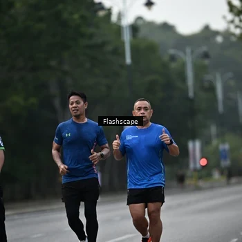 Runner Photo 8365600