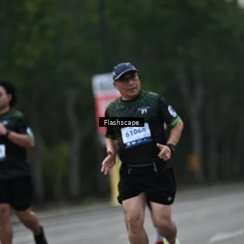Runner Photo 8365603