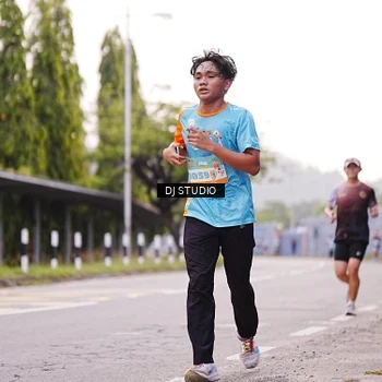 Runner Photo 8365604