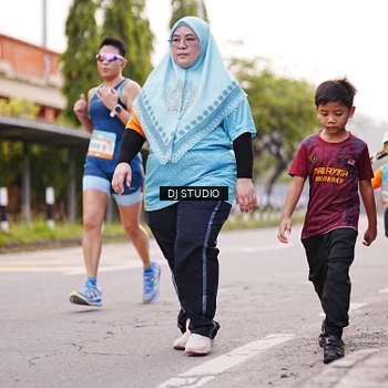 Runner Photo 8365667