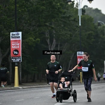 Runner Photo 8365671