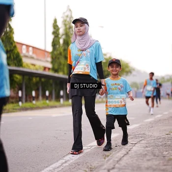 Runner Photo 8365674