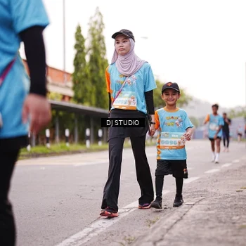 Runner Photo 8365676