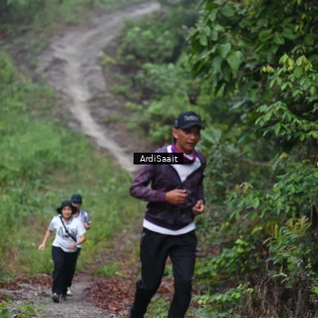 Runner Photo 8365686