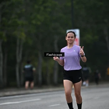 Runner Photo 8365699