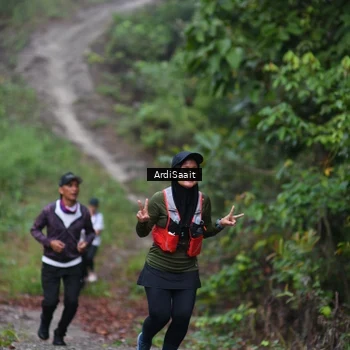 Runner Photo 8365715