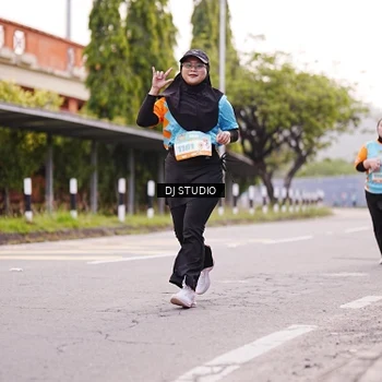 Runner Photo 8365717