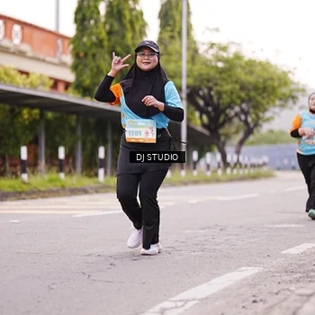 Runner Photo 8365724