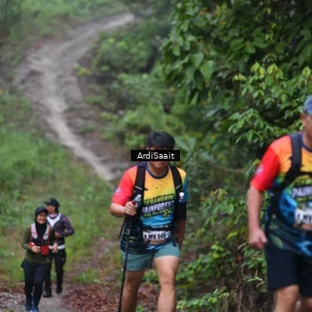 Runner Photo 8365742