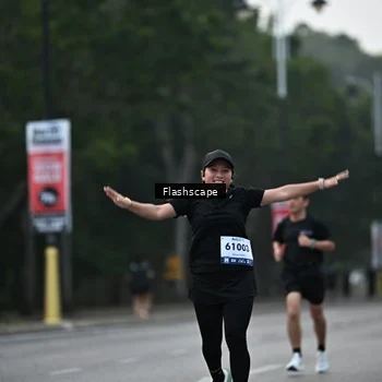 Runner Photo 8365746