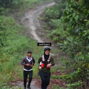 Runner Photo 8365747