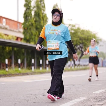 Runner Photo 8365759