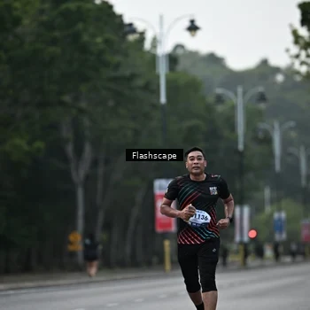 Runner Photo 8365764