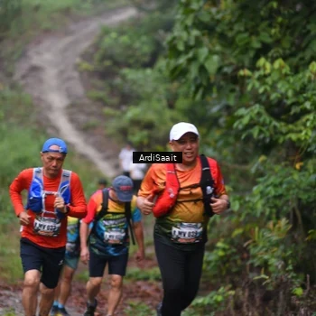 Runner Photo 8365780
