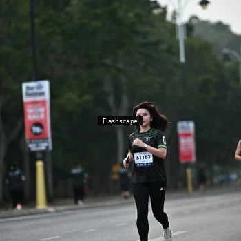 Runner Photo 8365795