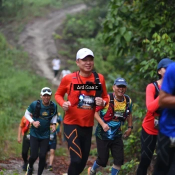 Runner Photo 8365816