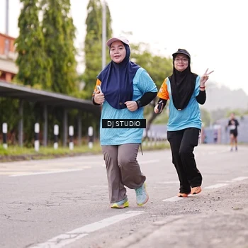 Runner Photo 8365830