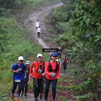 Runner Photo 8365865