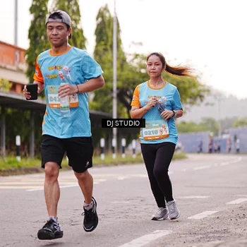 Runner Photo 8365888