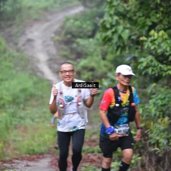 Runner Photo 8365929
