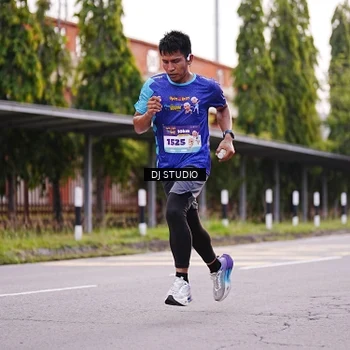 Runner Photo 8365934