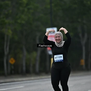 Runner Photo 8365935