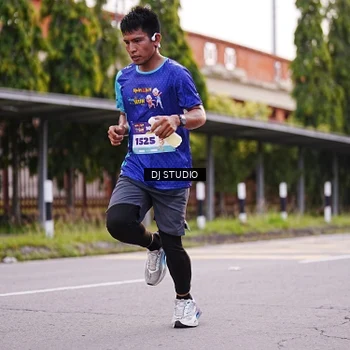 Runner Photo 8365939