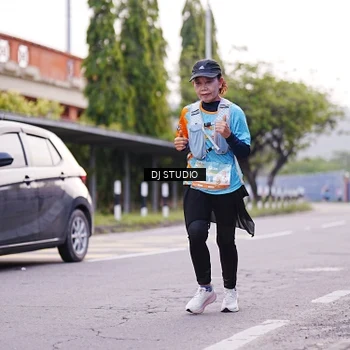 Runner Photo 8365973