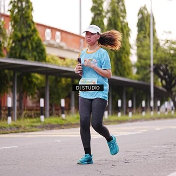 Runner Photo 8365975