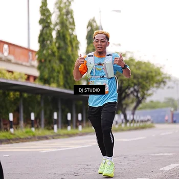 Runner Photo 8366016