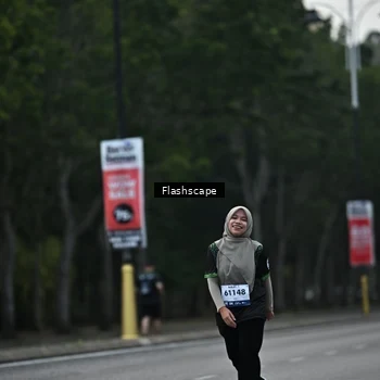 Runner Photo 8366021