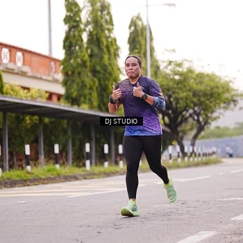 Runner Photo 8366023