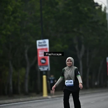 Runner Photo 8366024
