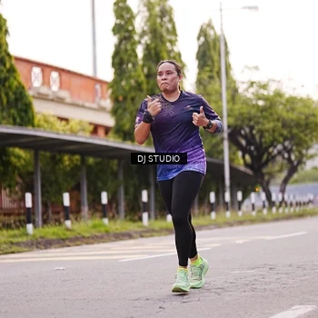 Runner Photo 8366043