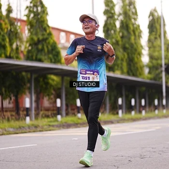 Runner Photo 8366047