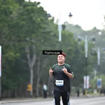 Runner Photo 8366049