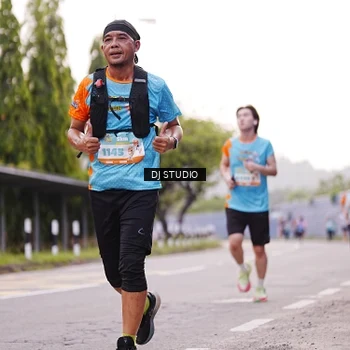 Runner Photo 8366061