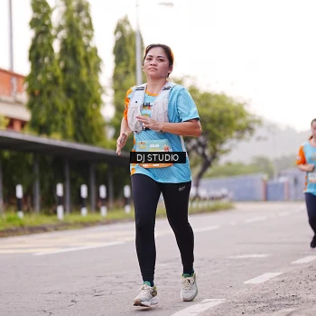 Runner Photo 8366075