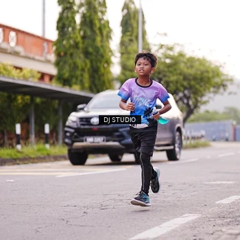 Runner Photo 8366085
